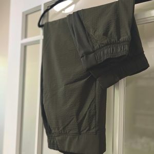 ATHLETA Brooklyn Jogger—Size 12